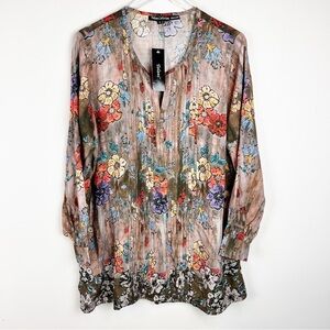 NEW Tolani Tunic Top size S